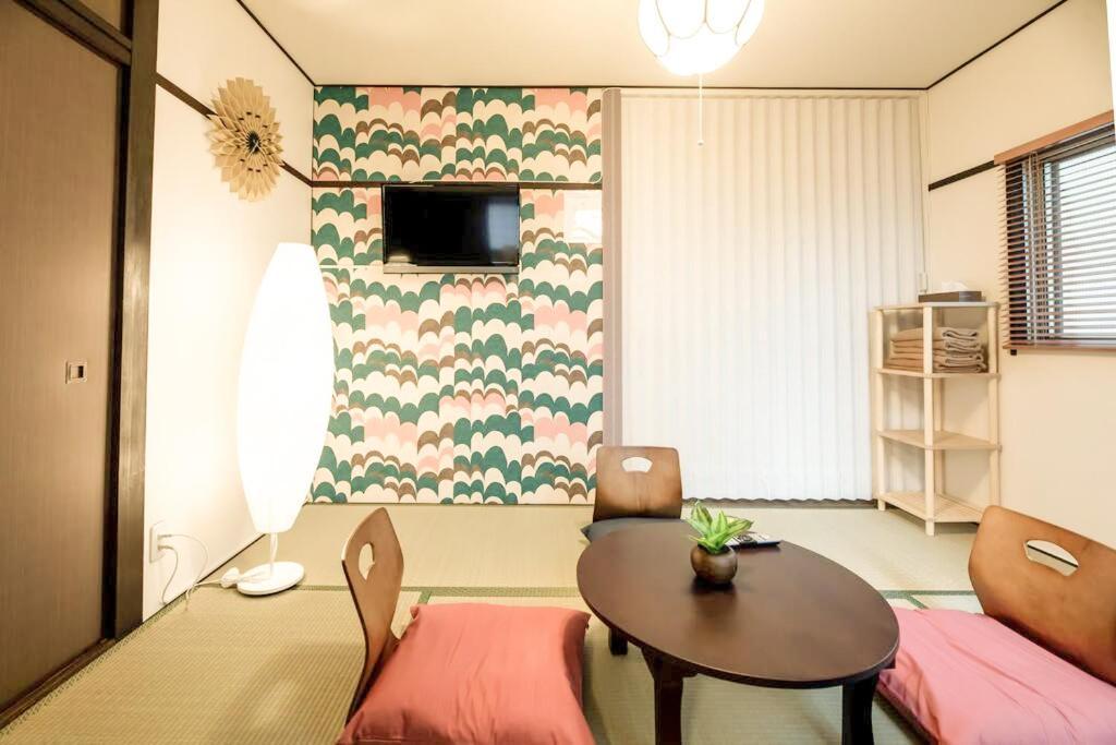 Funhouse-To North Umeda Guestresidence Osaka Zewnętrze zdjęcie